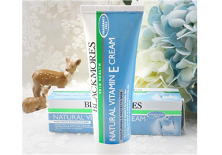 冰冰霜怎么用效果最好？冰冰霜晚上可以擦嗎？