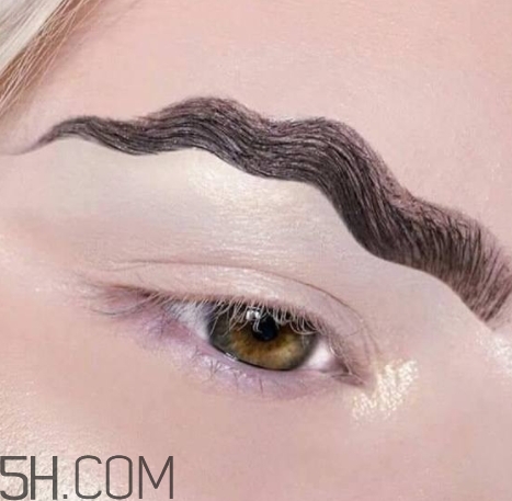 波浪眉怎么畫？波浪眉畫法步驟