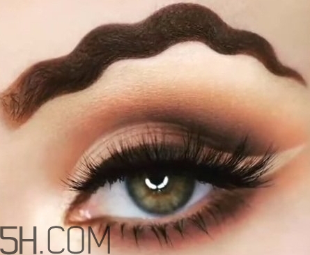 波浪眉怎么畫？波浪眉畫法步驟