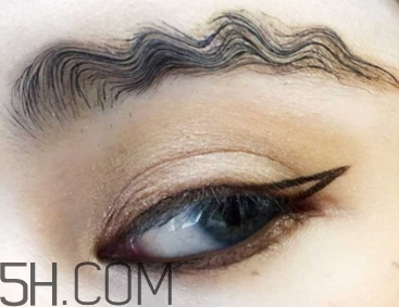 波浪眉怎么畫？波浪眉畫法步驟