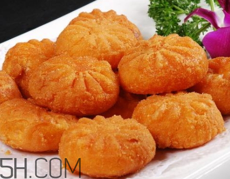 南瓜餅是煎的還是炸的 南瓜餅是煎還是蒸好吃 南瓜餅是煎的還是炸的 南瓜餅是煎還是蒸好吃