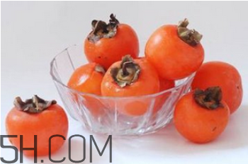 一個(gè)山竹的熱量是多少？山竹可以和柿子一起吃嗎？