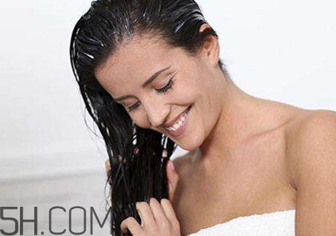 洗發(fā)水怎么選？洗發(fā)水護發(fā)素怎么用才正確 