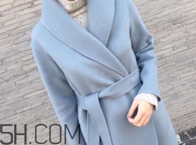 霧霾藍(lán)是什么顏色？霧霾藍(lán)搭什么顏色