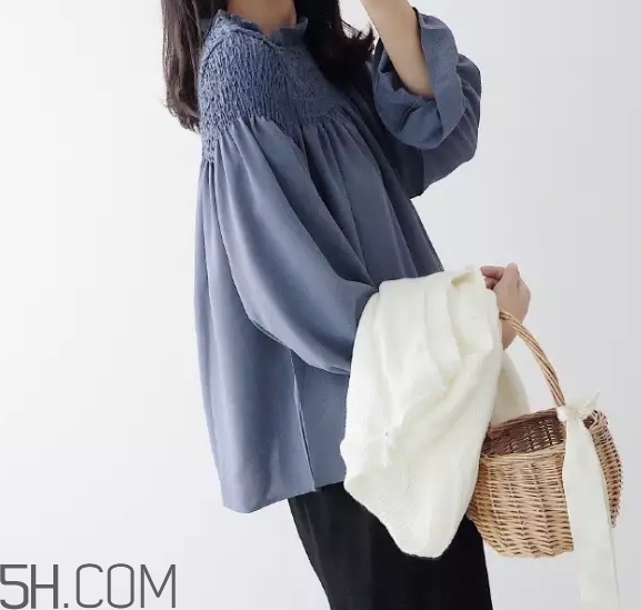 霧霾藍(lán)是什么顏色？霧霾藍(lán)搭什么顏色