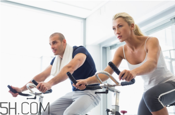 天天拉筋可以使腿變長嗎？動感單車減肥是全身瘦嗎？