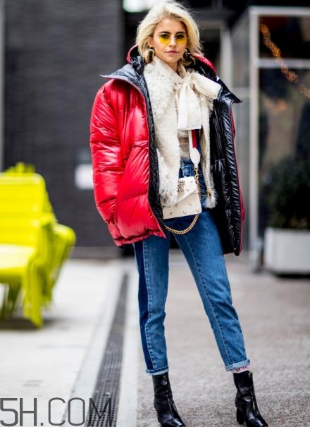 白色毛衣外套怎么搭配？白色毛衣配什么顏色外套？