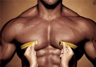 坐姿推胸多重合適？坐姿推胸怎么確定重量？