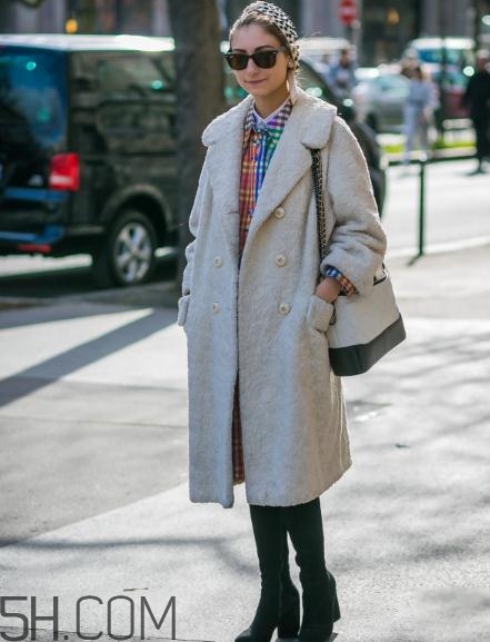 白色包包臟了怎么辦？白色包包臟了用什么洗？