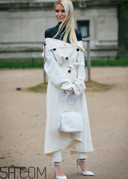 白色包包臟了怎么辦？白色包包臟了用什么洗？