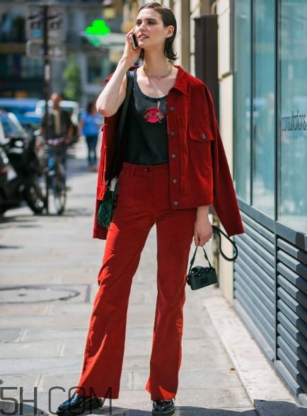 紅色衣服褪色怎么補救？紅色衣服掉色如何處理？