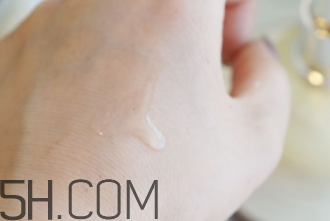 怡麗絲爾小魔瓶怎么用？怡麗絲爾小魔瓶使用方法