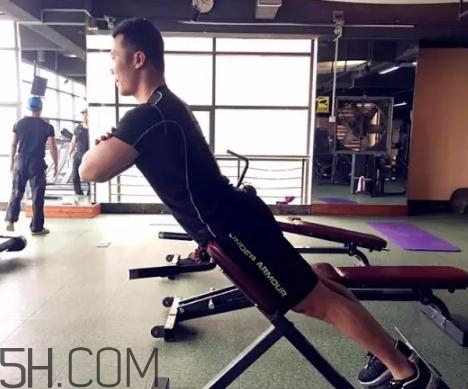 山羊挺身會(huì)傷腰嗎？山羊挺身能治療腰突嗎？