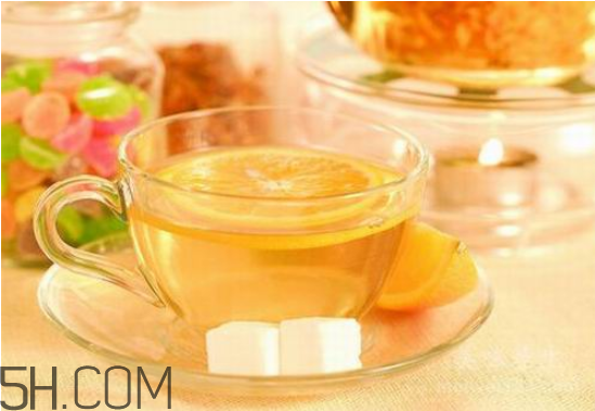 怎樣喝蜂蜜水才更好？喝蜂蜜的最佳方法