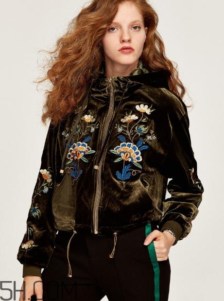 ur衣服偏大還是偏小？ur衣服適合什么人？