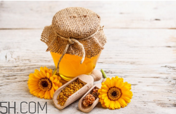 蜂蜜過期了還能吃嗎？蜂蜜中毒后該怎么辦？