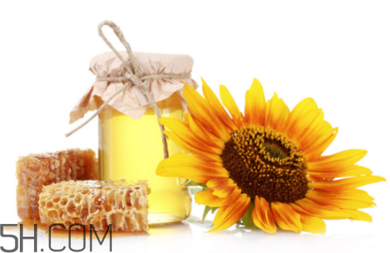 蜂蜜過期了還能吃嗎？蜂蜜中毒后該怎么辦？