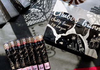 玻兒玻玻兔小胖筆唇膏多少錢(qián)_專柜價(jià)格