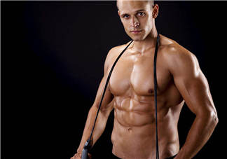 山羊挺身練哪部分肌肉？山羊挺身動作要領(lǐng)