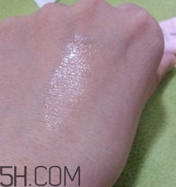 泊美塑采亮眼霜怎么樣？泊美塑采亮眼霜好用嗎？