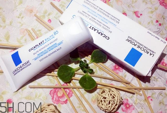 理膚泉b5有激素嗎？理膚泉b5有100ml的嗎？