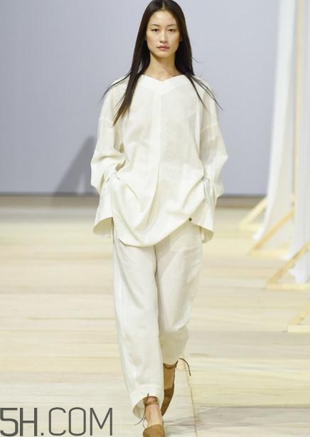 low classic2018春夏系列怎么樣_好看嗎？