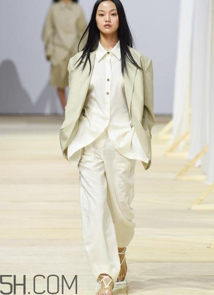 low classic2018春夏系列怎么樣_好看嗎？