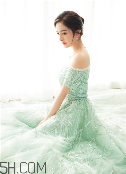 貧血跟胖瘦有關(guān)系嗎？貧血跟月經(jīng)有關(guān)系嗎？