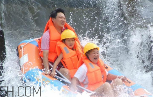 漂流遇到問(wèn)題怎么辦？漂流適合多大的小孩？