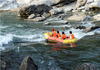 漂流有年齡限制嗎？漂流需要帶什么東西？