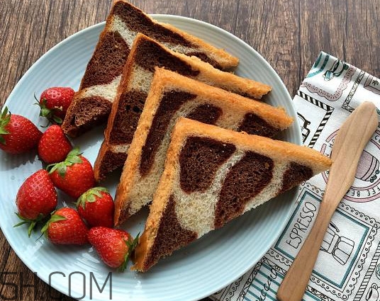 吐司是全麥面包嗎？吐司是酸性還是堿性