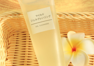 muji無(wú)印良品卸妝啫喱怎么樣？無(wú)印良品卸妝啫喱爆痘