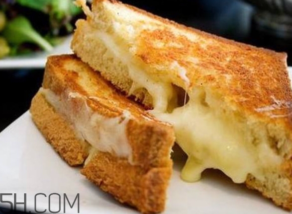 西多士怎么來(lái)的？港式西多士怎么做好吃