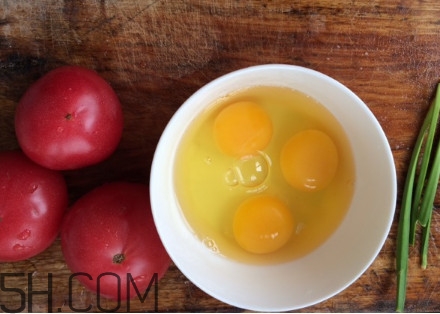 番茄炒蛋有什么好處？西紅柿炒雞蛋不能和什么一起吃