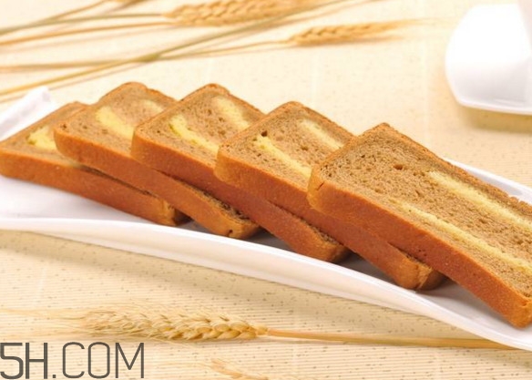 吐司和面包片有什么區(qū)別？用吐司面包可以做什么