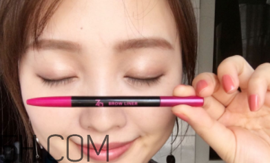 姬芮柔芯旋彩眉筆怎么樣？姬芮柔芯旋彩眉筆試色