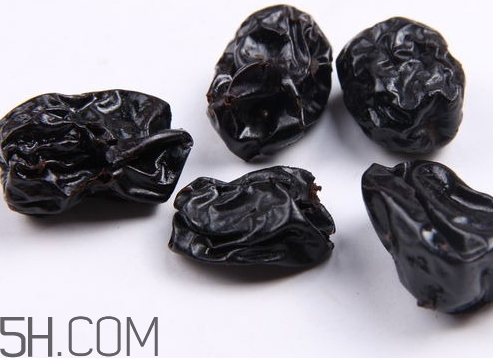 黑棗可以直接吃嗎 黑棗可以生吃嗎 黑棗可以直接吃嗎 黑棗可以生吃嗎