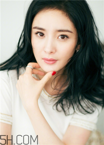 膽結(jié)石多大需要做手術？膽結(jié)石多喝水能排出嗎？