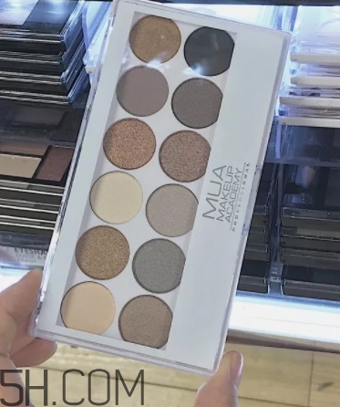 mua家15色眼影盤色號 mua 15色眼影盤試色 mua家15色眼影盤色號 mua 15色眼影盤試色