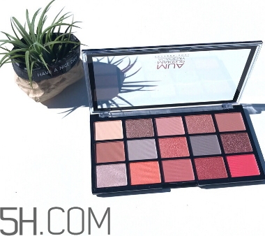 mua15色眼影盤怎么樣？mua15色眼影盤畫法步驟