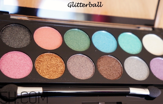 mua15色眼影盤怎么樣？mua15色眼影盤畫法步驟