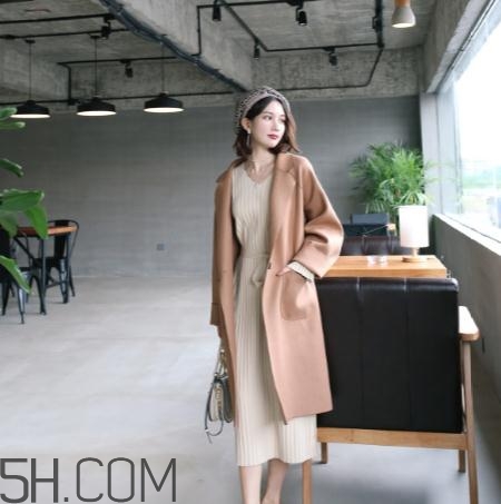 雙面羊絨大衣能熨燙嗎？雙面羊絨大衣怎么熨燙？