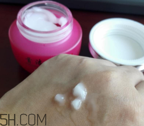 首潔之戀粉嫩清膚面霜怎么樣？多少錢？