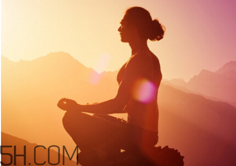 練瑜伽能排毒嗎？瑜伽可以天天練嗎？