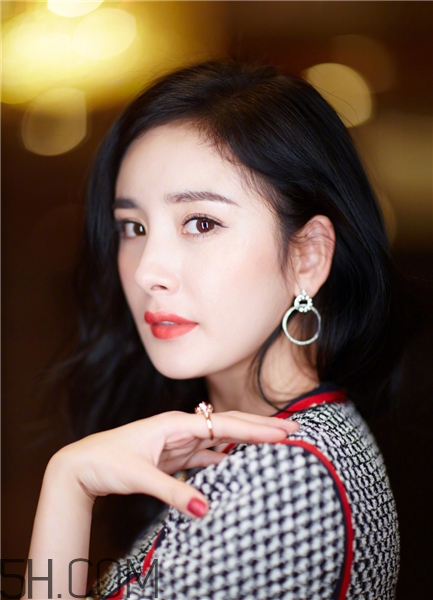 膽結(jié)石跟水質(zhì)有關(guān)系嗎？膽結(jié)石跟心情有關(guān)系嗎？