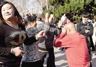 尬舞為什么被叫停？尬舞為什么會(huì)火