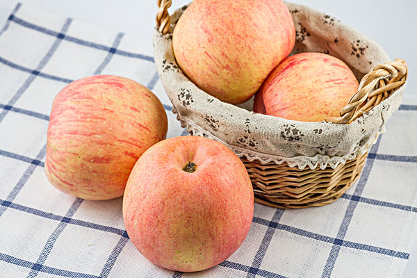 晚上睡覺(jué)前蘋果好不好 這樣吃蘋果才最好