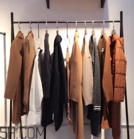 羊毛大衣會粘毛嗎？羊毛大衣粘毛怎么辦？