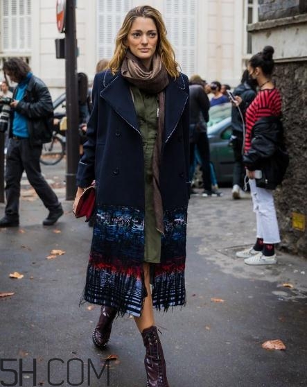 羊毛大衣掉色正常嗎？羊毛大衣掉色怎么辦？