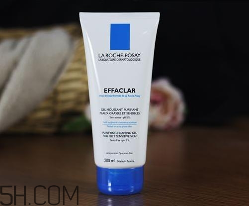 理膚泉洗面奶怎么用？理膚泉洗面奶洗不干凈